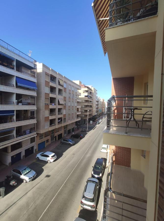 Apartamento 1A Linea Anri Torrevieja Exterior foto