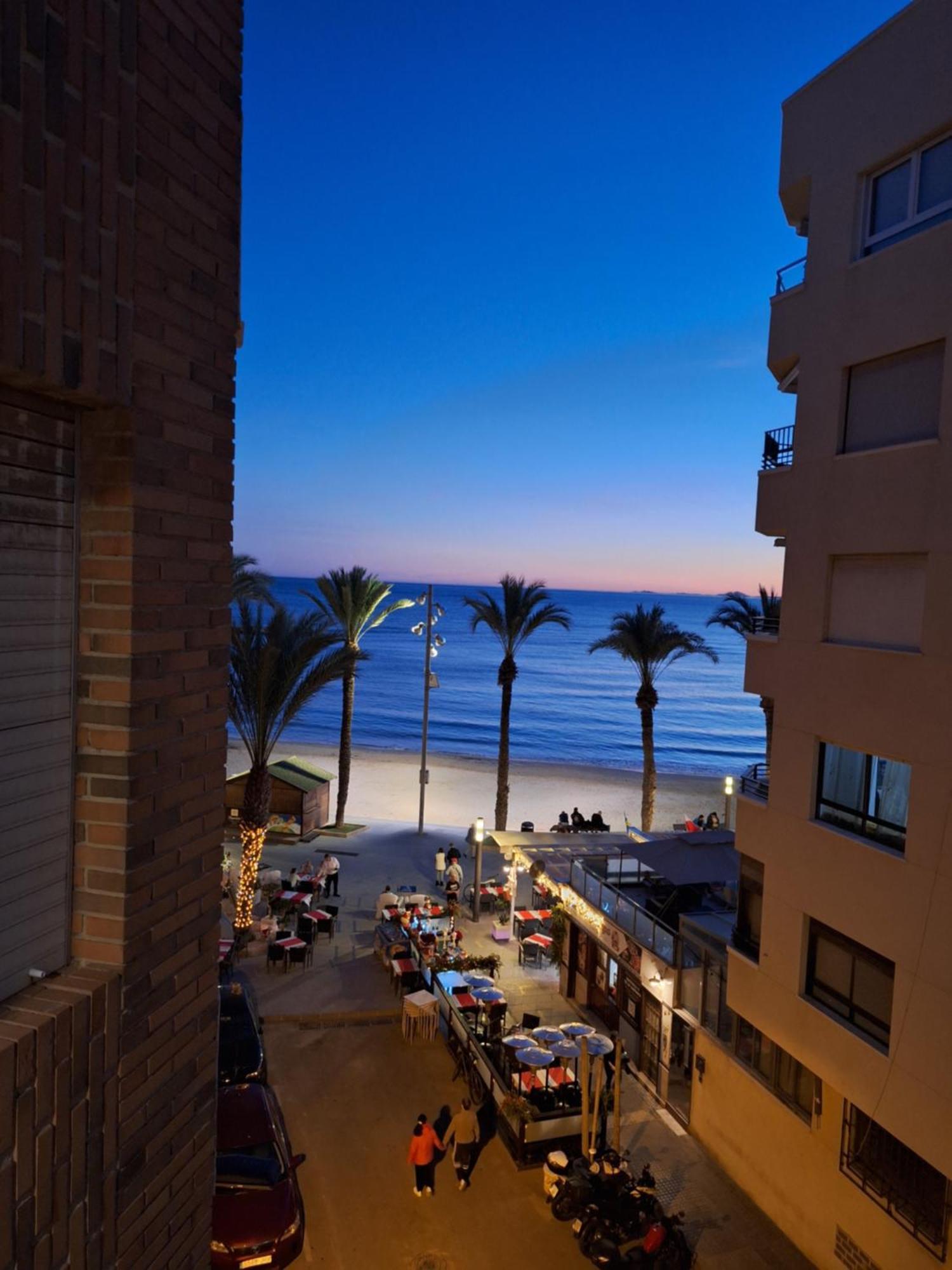 Apartamento 1A Linea Anri Torrevieja Exterior foto